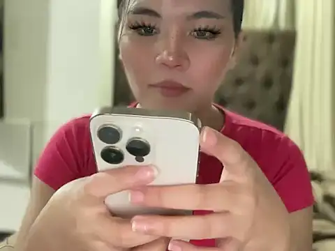Lilly cruz online show from May 5, 12:13 pm