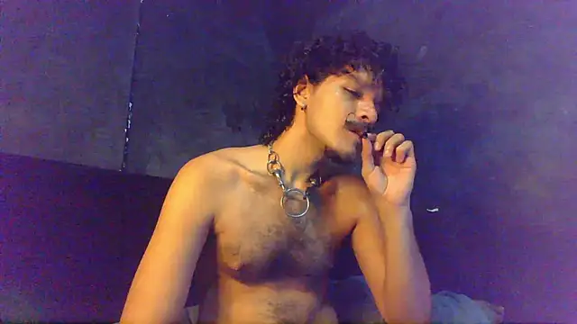 Snapshot of die_mond chatting on May 4, 4:30 am die mond online show from May 4, 4:30 am