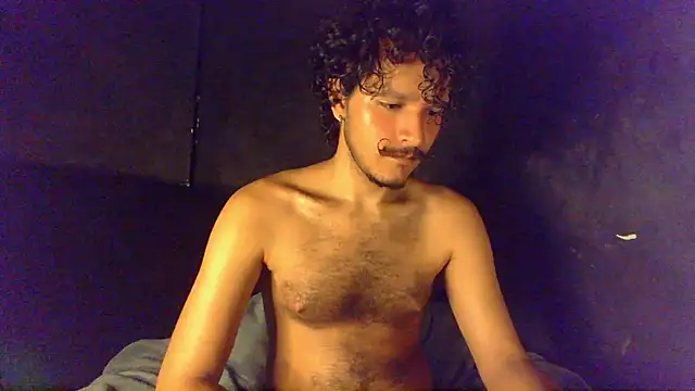 Snapshot of die_mond chatting on May 10, 5:45 am die mond online show from May 10, 5:45 am