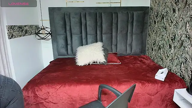 MarilynMiilf  online show from June 30, 5:36 pm