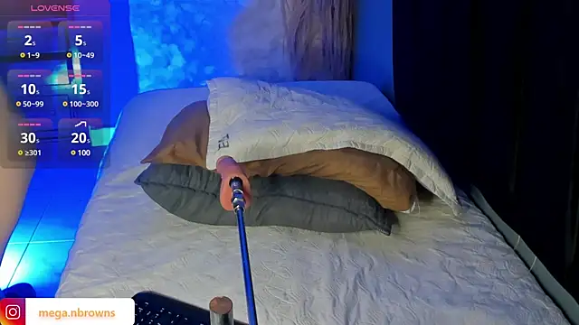 Megan browns1 online show from March 12, 12:57 pm