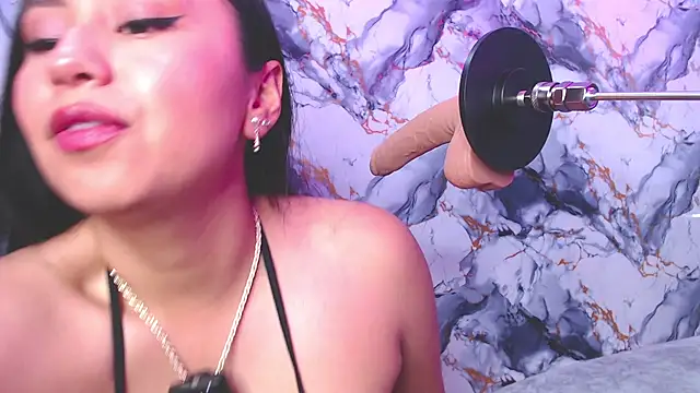 sweeet amy online show from June 5, 8:25 pm