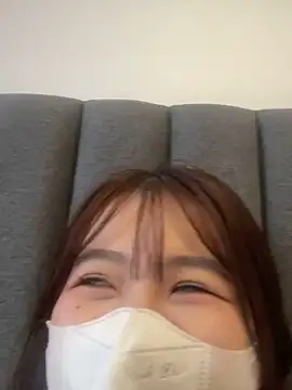Onee-Chew online show from May 22, 7:59 am