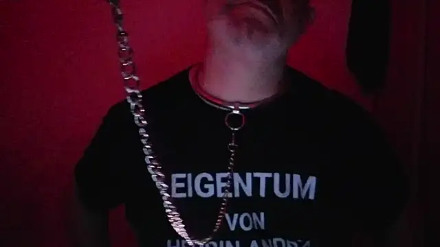 sklave-von-herrin-andrea online show from June 7, 10:19 am