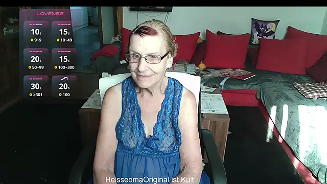 Snapshot of HeisseomaOriginal chatting on August 3, 7:18 am HeisseomaOriginal online show from August 3, 7:18 am