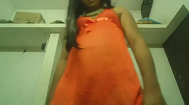 Snapshot of Akhilamolu_the_transsissy chatting on December 19, 5:50 pm Akhilamolu the transsissy online show from December 19, 5:50 pm