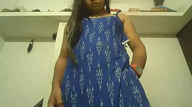 Snapshot of Akhilamolu_the_transsissy chatting on March 7, 6:22 pm Akhilamolu the transsissy online show from March 7, 6:22 pm