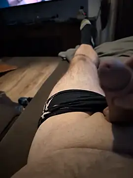 Snapshot of Andy7430 chatting on January 7, 9:07 am Andy7430 online show from January 7, 9:07 am