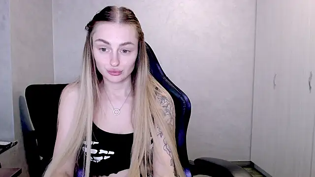 Snapshot of RIta_orr chatting on February 9, 8:56 pm RIta orr online show from February 9, 8:56 pm