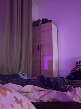 Snapshot of morrocoXcute chatting on March 7, 12:51 am morrocoXcute online show from March 7, 12:51 am