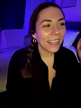 Ellie-L-Elizabeth online show from January 28, 11:07 pm