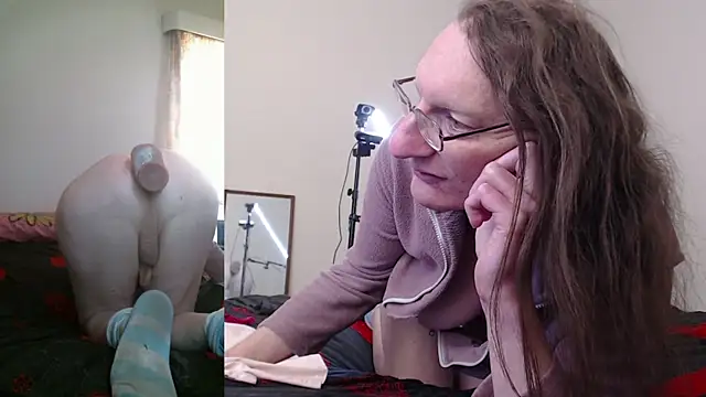CDAdalyn online show from July 12, 1:18 am