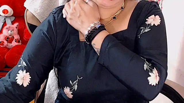 Snapshot of Naughty_Kashish chatting on June 27, 6:51 am Naughty Kashish online show from June 27, 6:51 am