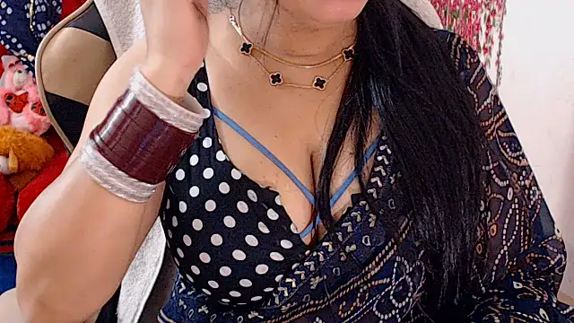 Snapshot of Naughty_Kashish chatting on July 10, 5:45 am Naughty Kashish online show from July 10, 5:45 am