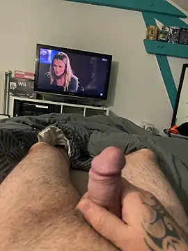 Snapshot of RenaudS-02 chatting on November 27, 12:13 am RenaudS-02 online show from November 27, 12:13 am