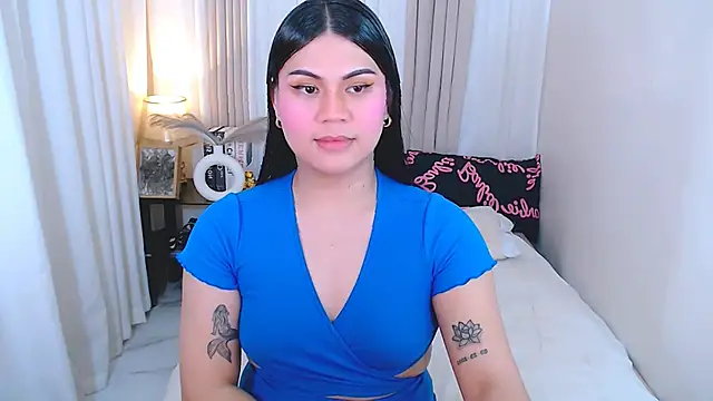 Snapshot of Mimi_Cums chatting on November 6, 1:50 am Mimi Cums online show from November 6, 1:50 am