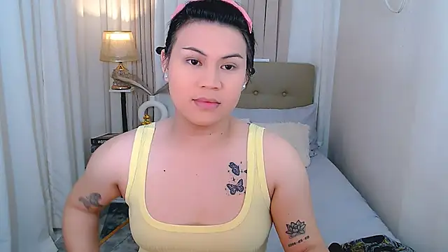 Snapshot of Mimi_Cums chatting on November 30, 10:03 pm Mimi Cums online show from November 30, 10:03 pm