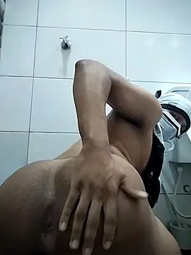 Snapshot of Rafael24445473 chatting on October 11, 4:22 am Rafael24445473 online show from October 11, 4:22 am