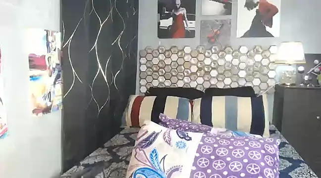 Snapshot of Hot_Metallica69 chatting on January 31, 2:04 am Hot Metallica69 online show from January 31, 2:04 am