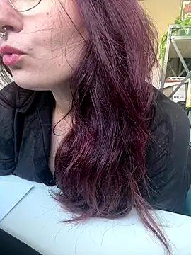 LunaMoongirl online show from December 6, 10:16 am