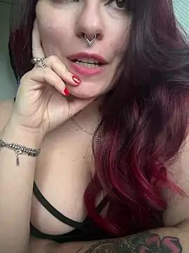 LunaMoongirl online show from December 19, 3:41 pm