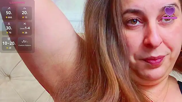 KarinaNoir online show from January 14, 5:35 am