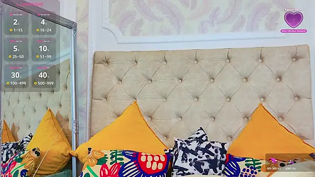 KarinaNoir online show from January 16, 5:00 am