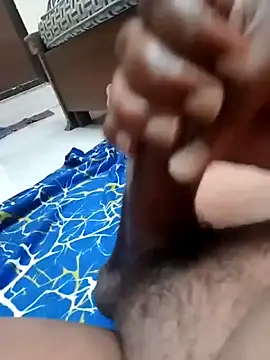 Snapshot of Sexoohunk chatting on October 28, 6:32 pm Sexoohunk online show from October 28, 6:32 pm