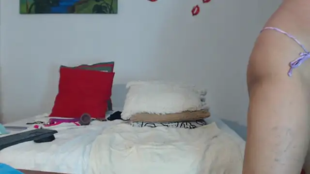 Snapshot of Dulce_Anita chatting on January 23, 2:44 am Dulce Anita online show from January 23, 2:44 am