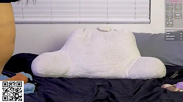 AriannaPena online show from February 8, 4:36 am