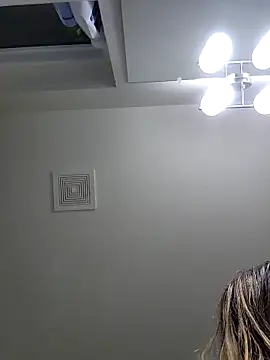 AriannaPena online show from March 13, 3:11 am