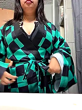 AriannaPena online show from October 19, 10:32 pm