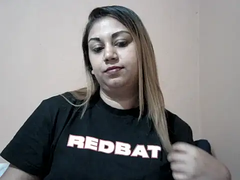 bellachow10 online show from January 9, 9:01 am