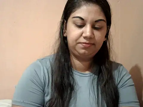 bellachow10 online show from July 10, 8:18 am