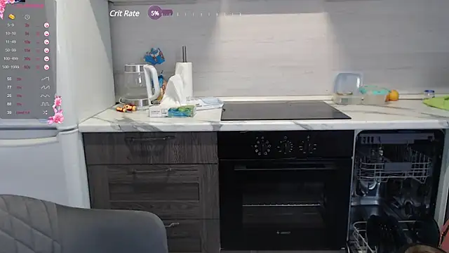 Snapshot of Mia_Bows chatting on December 10, 8:30 am Mia Bows online show from December 10, 8:30 am