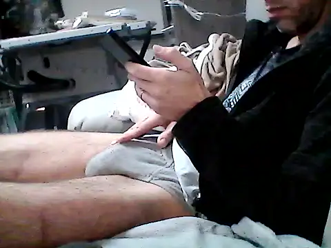 mickzizi online show from January 7, 7:42 am