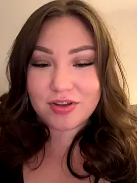 Snapshot of RosieDixx chatting on November 23, 6:02 am RosieDixx online show from November 23, 6:02 am