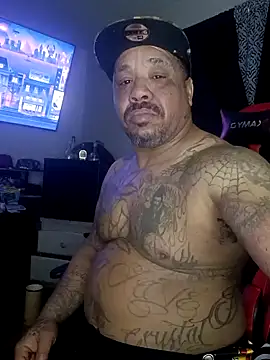 yellowwetfox online show from December 29, 7:28 am