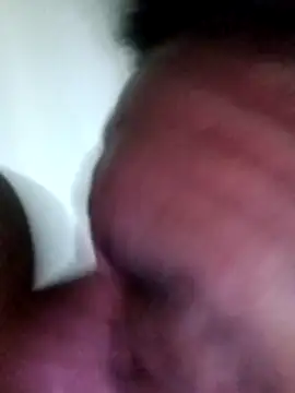 yellowwetfox online show from November 5, 4:45 am