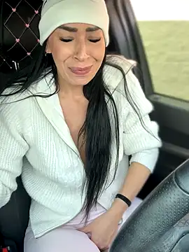 Snapshot of annablisss chatting on December 14, 6:12 pm annablisss online show from December 14, 6:12 pm