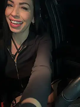 Snapshot of annablisss chatting on February 15, 3:14 am annablisss online show from February 15, 3:14 am