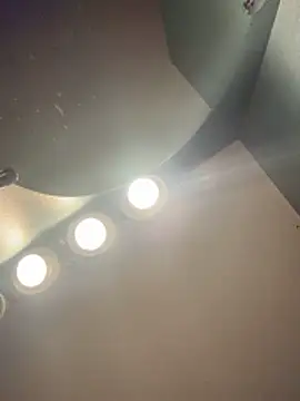 Snapshot of annablisss chatting on February 15, 7:51 am annablisss online show from February 15, 7:51 am