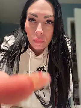 Snapshot of annablisss chatting on February 19, 3:35 am annablisss online show from February 19, 3:35 am