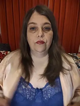 HouseWifeWhore Milf online show from June 17, 9:34 am