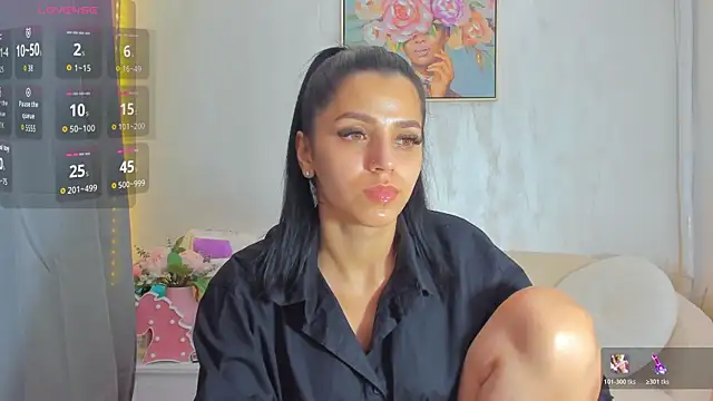 Sarabecker online show from June 24, 9:41 am