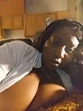 markquanna online show from November 9, 7:28 am