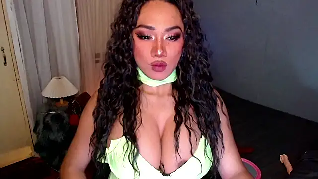 Snapshot of sexcindy chatting on December 2, 11:26 am sexcindy online show from December 2, 11:26 am