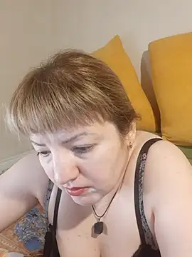 stefanyharper16 online show from April 26, 8:06 pm