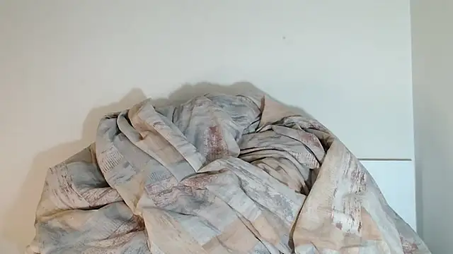 Snapshot of bonbonitaa chatting on November 30, 8:35 pm bonbonitaa online show from November 30, 8:35 pm