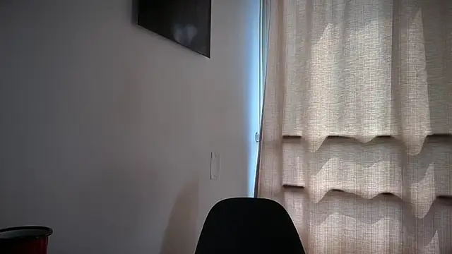 romeolovedark online show from February 12, 3:29 pm